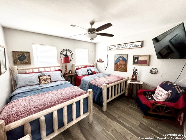 Image 23 of 35 For 325 Eagle Ridge