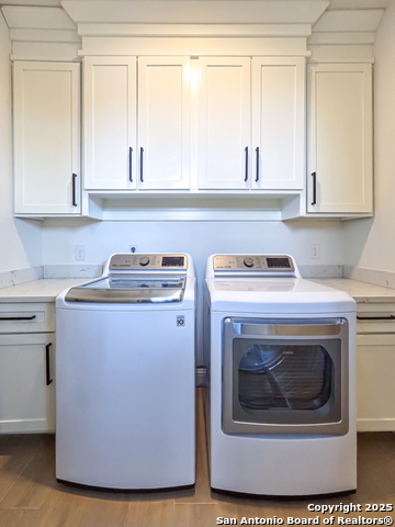 Image 20 of 27 For 2733 Lavander Drive