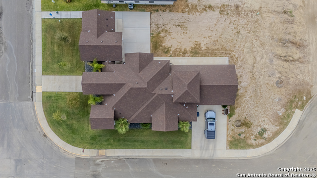 Image 23 of 27 For 2733 Lavander Drive