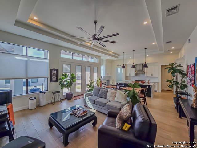 Image 4 of 27 For 2733 Lavander Drive