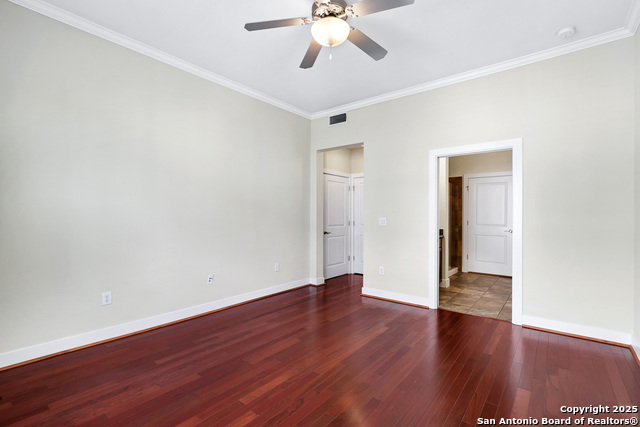 Image 17 of 34 For 7342 Oak Manor Dr 1304