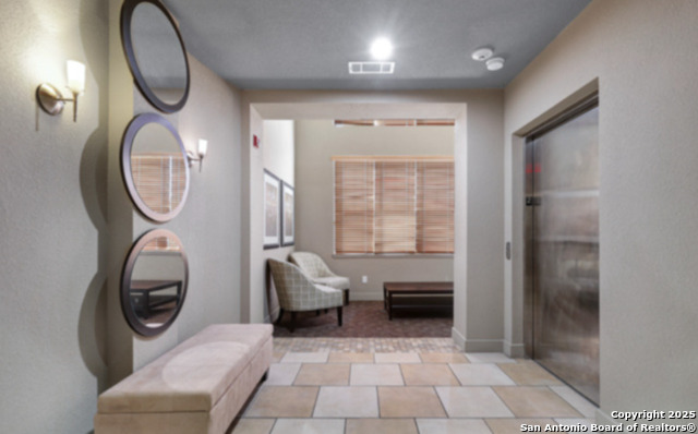 Image 26 of 34 For 7342 Oak Manor Dr 1304