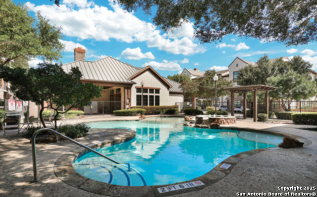 Image 30 of 34 For 7342 Oak Manor Dr 1304