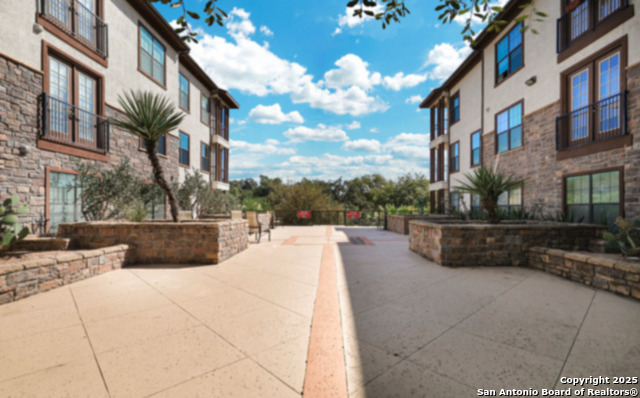 Image 33 of 34 For 7342 Oak Manor Dr 1304