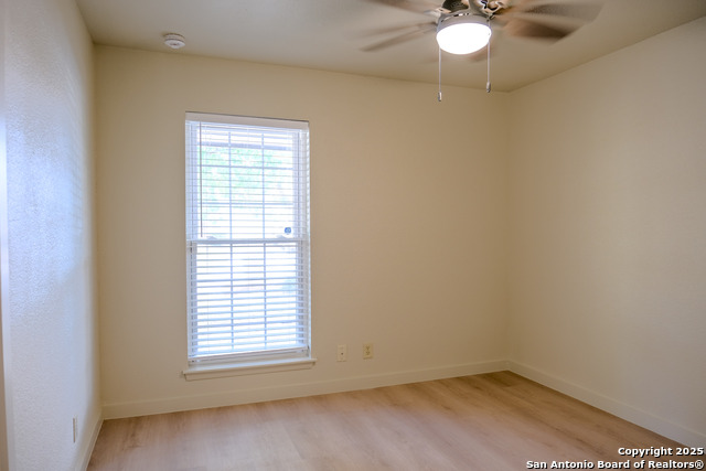 Image 17 of 18 For 313 Renee  