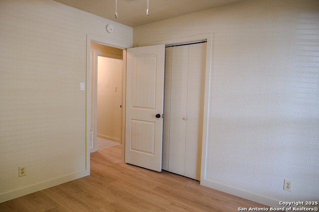 Image 18 of 18 For 313 Renee  