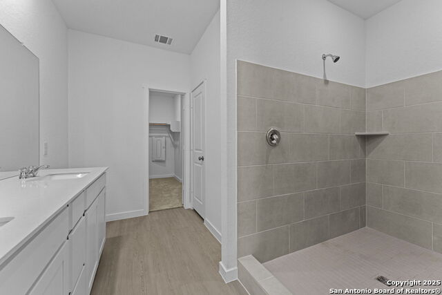 Listing photo id 20 for 3820 Northaven