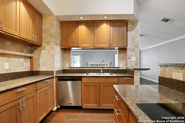 Image 11 of 34 For 11119 Oak Rise