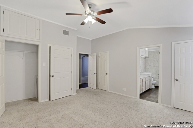 Image 17 of 34 For 11119 Oak Rise