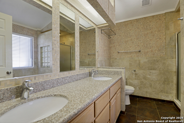 Image 19 of 34 For 11119 Oak Rise