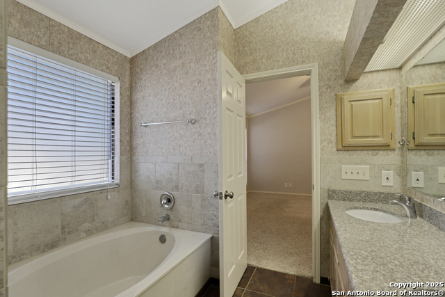 Image 20 of 34 For 11119 Oak Rise