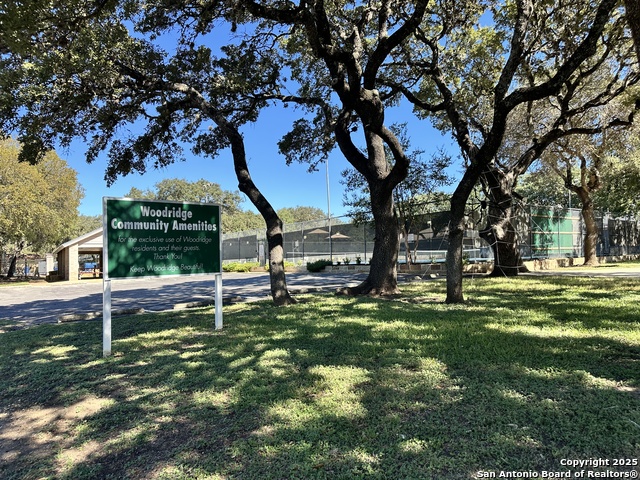 Image 26 of 34 For 11119 Oak Rise