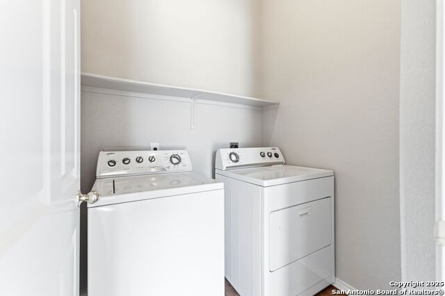 Image 26 of 33 For 6254 Wildgrass Spur