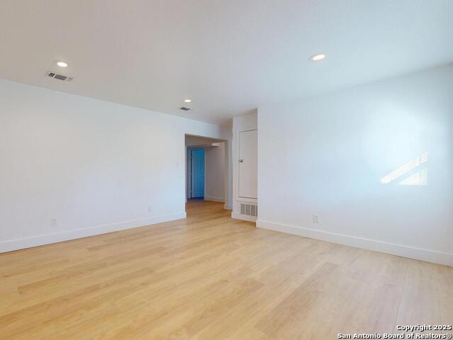 Image 5 of 23 For 215 Artemis