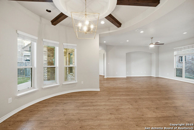 Listing photo id 14 for 9502 Bricewood Tree