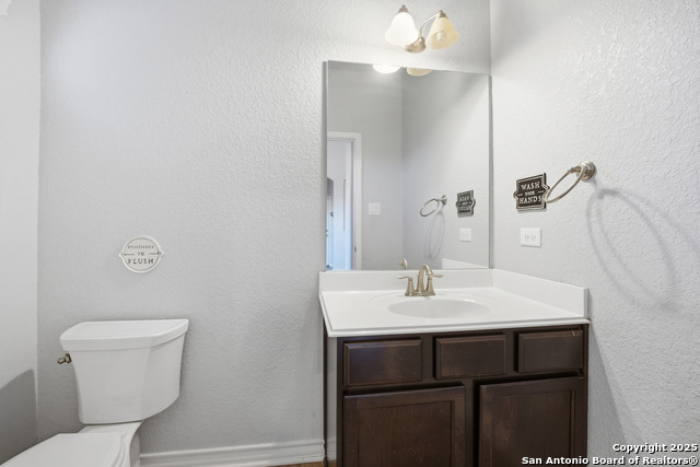 Listing photo id 7 for 9502 Bricewood Tree