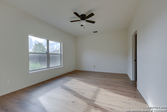 Image 12 of 17 For 12227 Luckey Summit