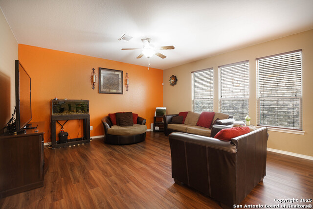 Listing photo id 8 for 13342 Loma Sierra