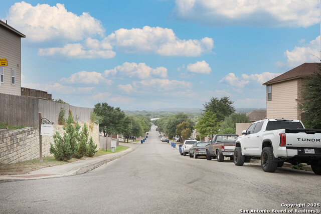 Listing photo id 26 for 13342 Loma Sierra