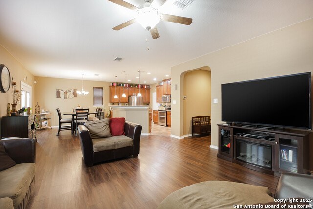 Listing photo id 6 for 13342 Loma Sierra