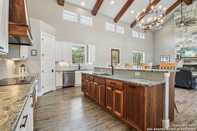 Image 14 of 55 For 132 Wood Valley