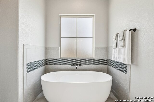 Image 39 of 55 For 132 Wood Valley