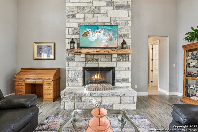 Image 8 of 55 For 132 Wood Valley