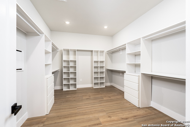 Image 18 of 34 For 725 Heavenly Sky