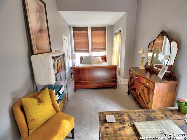 Image 16 of 44 For 519 Monumental