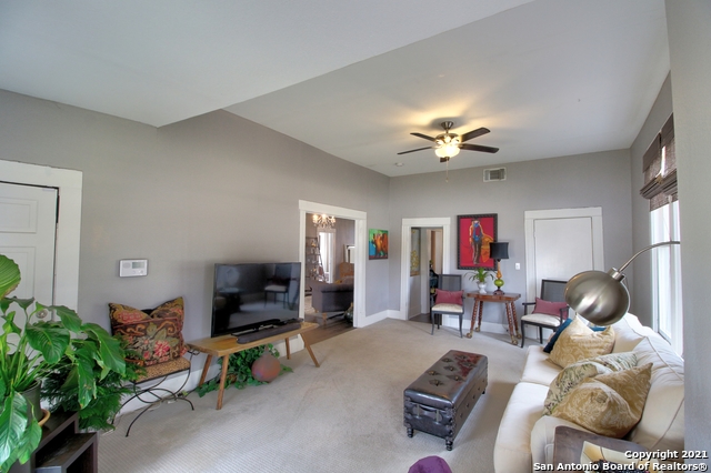 Image 10 of 53 For 519 Monumental