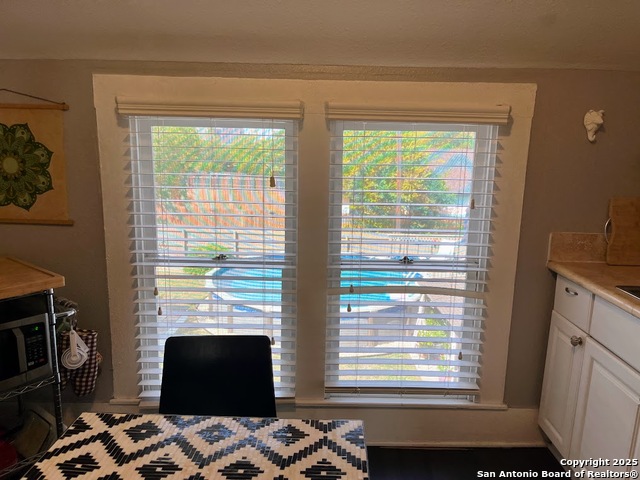 Image 34 of 53 For 519 Monumental