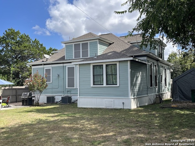 Image 45 of 53 For 519 Monumental