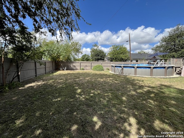 Image 46 of 53 For 519 Monumental