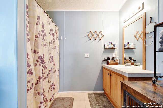 Image 12 of 37 For 436 Old Colony