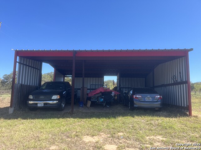 Image 19 of 37 For 436 Old Colony