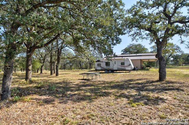 Image 26 of 37 For 436 Old Colony