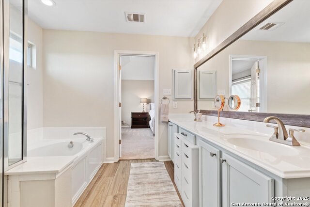 Image 29 of 51 For 23103 Fairway Bridge