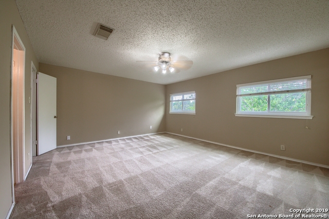 Image 17 of 25 For 9107 Gambier Dr