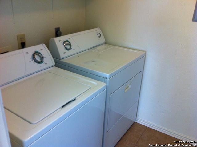 Image 9 of 12 For 2314 Fox Meadow Dr