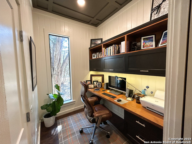 Image 10 of 23 For 2347 Rock Grove