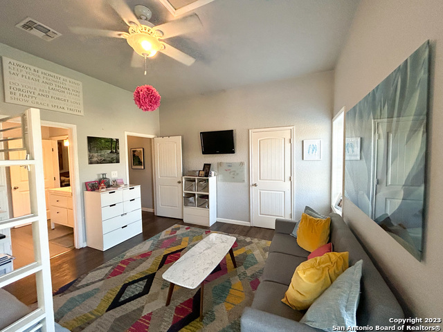 Image 15 of 23 For 2347 Rock Grove