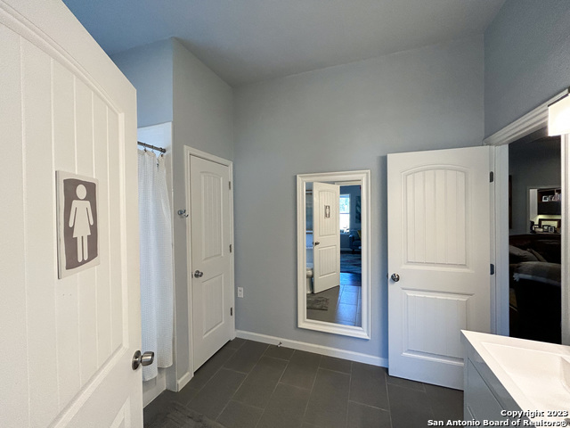 Image 16 of 23 For 2347 Rock Grove