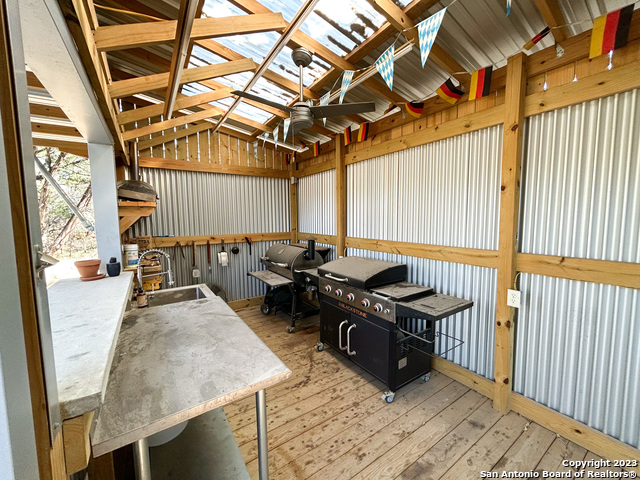 Image 20 of 23 For 2347 Rock Grove