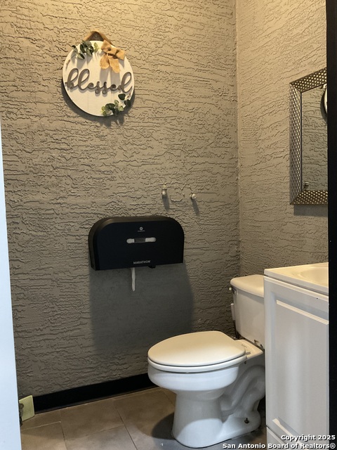 Listing photo id 21 for 1414 Zarzamora N