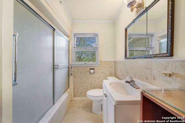 Listing photo id 15 for 1531 Lawndale