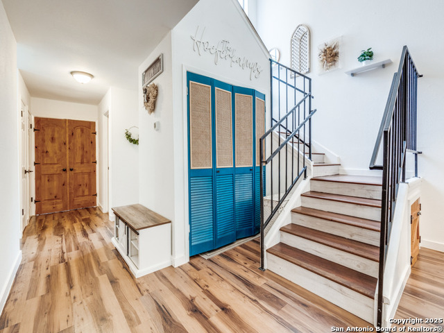 Listing photo id 1 for 3605 Hidden  E1