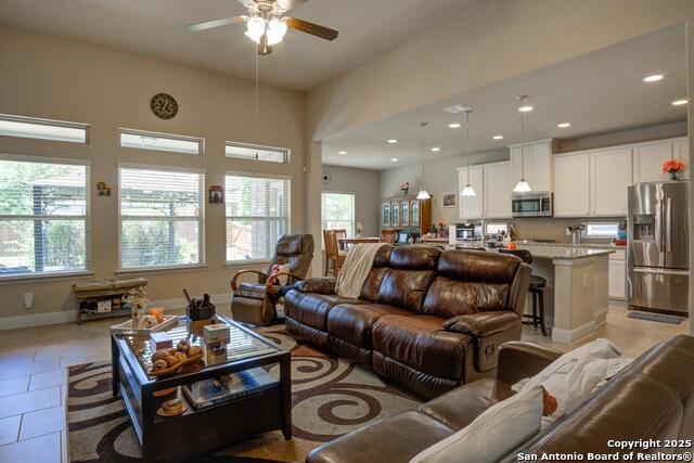 Image 10 of 30 For 9019 Monument Parke