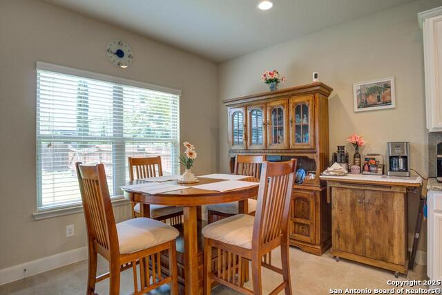 Image 15 of 30 For 9019 Monument Parke