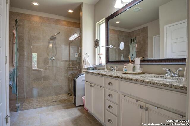 Image 18 of 30 For 9019 Monument Parke