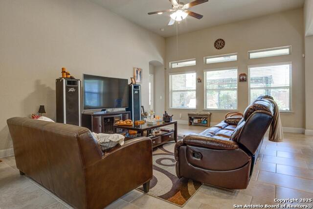 Image 7 of 30 For 9019 Monument Parke